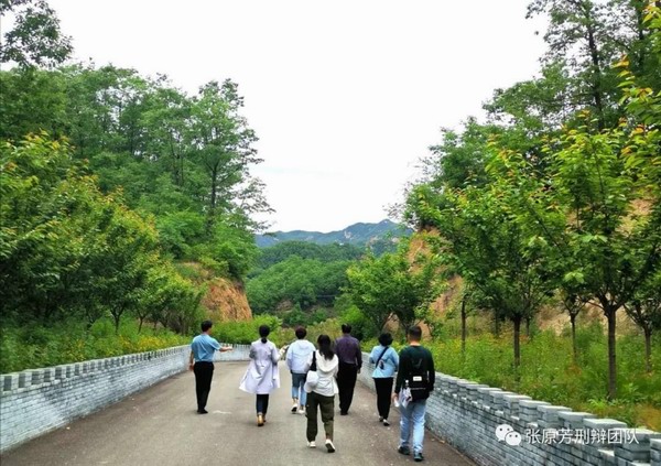 河南睿合瑞律师事务所团建拓展西泰山